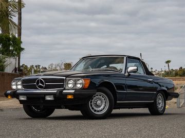 BLACK, 1985 MERCEDES-BENZ 380-CLASS Image