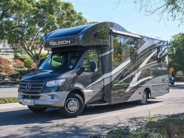 BLACK, 2020 MERCEDES-BENZ SPRINTER Image 