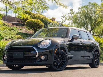 BLACK, 2019 MINI CLUBMAN Image 