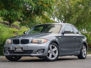 GRAY, 2012 BMW 1 SERIES Image 