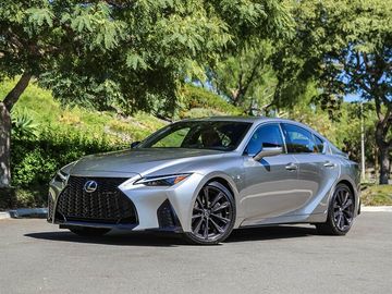 SILVER, 2022 LEXUS IS 350 Image 