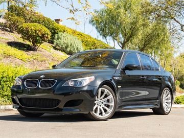 BLACK, 2007 BMW M5 Image 