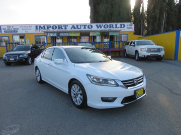 WHITE, 2015 HONDA ACCORD Image 