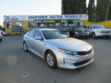 SILVER, 2016 KIA OPTIMA Image 