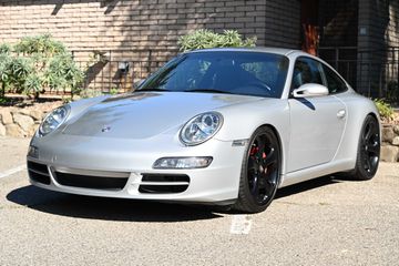 SILVER, 2005 PORSCHE 911 Image 