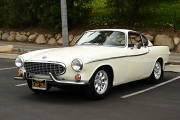 WHITE, 1964 VOLVO P1800S Image 