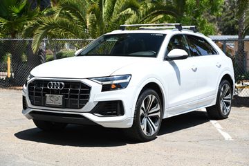 WHITE, 2019 AUDI Q8 Image 