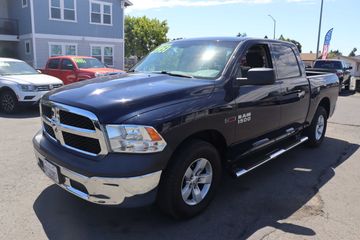 2018 RAM 1500 CREW CAB Image 