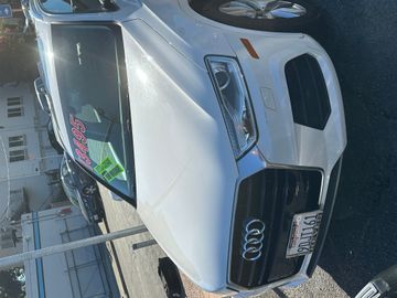 WHITE, 2016 AUDI Q3 Image