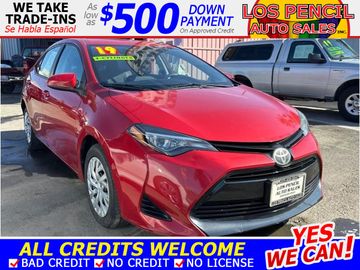 RED, 2019 TOYOTA COROLLA Image 