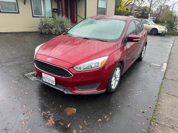 RED, 2015 FORD FOCUS Image 