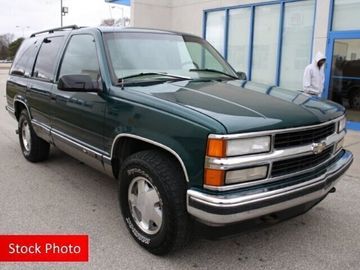 GREEN, 1997 CHEVROLET TAHOE Image 