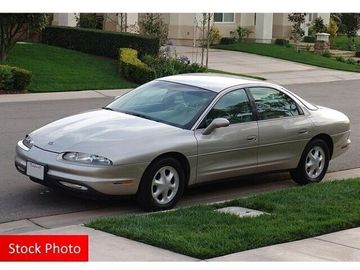 GOLD, 2001 OLDSMOBILE AURORA Image 