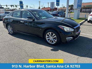 2018 INFINITI Q70 for sale in SANTA ANA