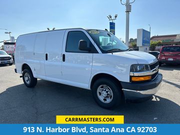 WHITE, 2019 CHEVROLET EXPRESS 2500 CARGO Image 