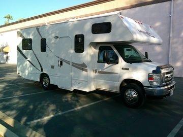2016 FORD E350 SUPER DUTY CUTAWAY for sale in CORONA