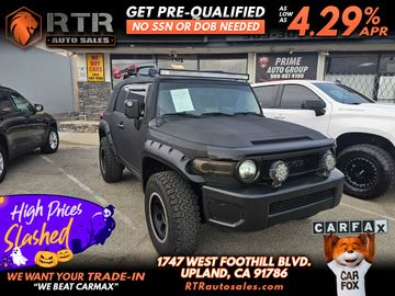 BLACK, 2012 TOYOTA FJ CRUISER Image 