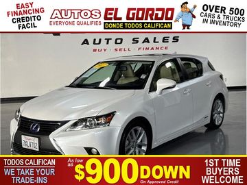 WHITE, 2017 LEXUS CT Image 