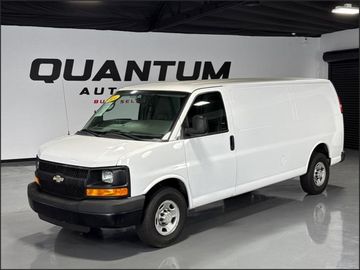 WHITE, 2014 CHEVROLET EXPRESS 3500 CARGO Image 