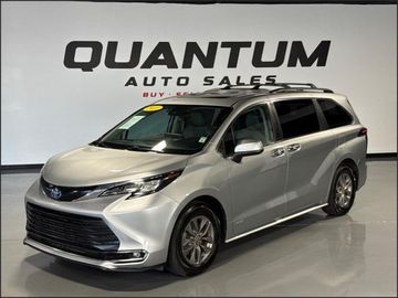 2021 TOYOTA SIENNA for sale in ESCONDIDO