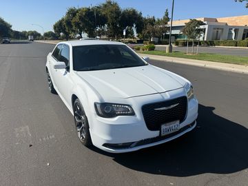 2018 CHRYSLER 300 for sale in MODESTO