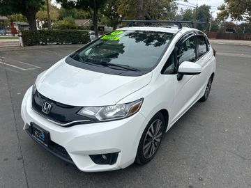 WHITE, 2017 HONDA FIT Image 
