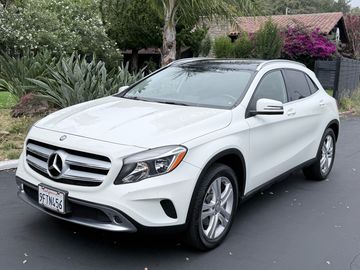 2015 MERCEDES GLA 250 4MATIC for sale in NOVATO