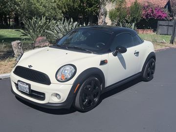 2014 MINI COOPER COUPE for sale in NOVATO