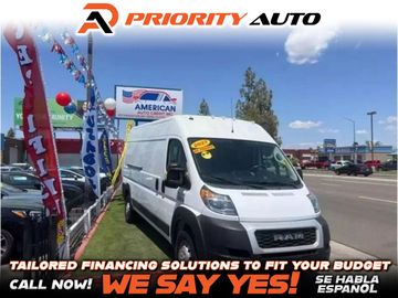 WHITE, 2021 RAM PROMASTER CARGO VAN Image 