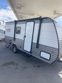 WHITE, 2024 COLEMAN DUTCHMAN Image 