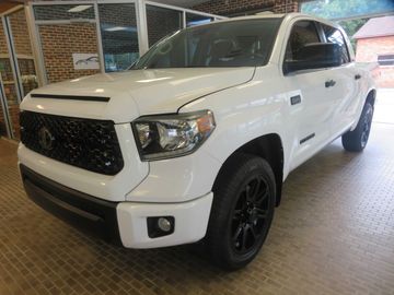 2018 TOYOTA TUNDRA CREWMAX 4X4 for sale in MARIETTA