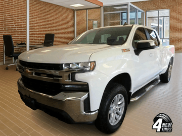 WHITE, 2019 CHEVROLET SILVERADO 1500 CREW CAB Image 