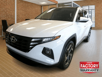 WHITE, 2022 HYUNDAI TUCSON Image 