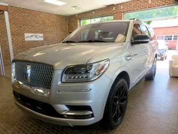 SILVER, 2019 LINCOLN NAVIGATOR Image 