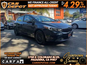 BLACK, 2017 KIA FORTE5 Image 