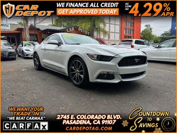 WHITE, 2017 FORD MUSTANG Image 