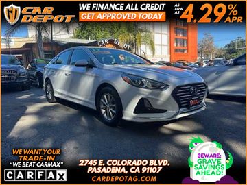 WHITE, 2019 HYUNDAI SONATA SUPER LOW MILES Image 