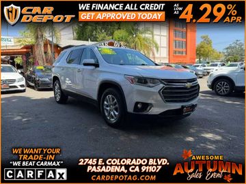 2018 CHEVROLET TRAVERSE 3RD SEAT SUPER CLEAN for sale in PASADENA