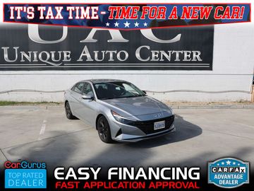 2021 HYUNDAI ELANTRA for sale in BLOOMINGTON