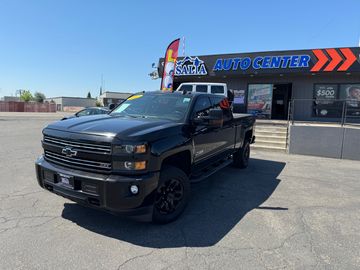 2017 CHEVROLET SILVERADO 2500 HD CREW CAB for sale in VISALIA