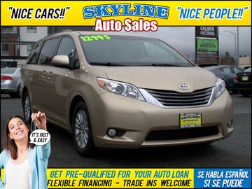 GOLD, 2011 TOYOTA SIENNA Image 
