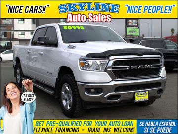 WHITE, 2021 RAM 1500 CREW CAB Image 
