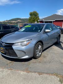 SILVER, 2014 TOYOTA CAMRY Image 