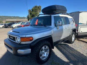 SILVER, 2008 TOYOTA FJ CRUISER Image 