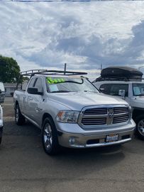 SILVER, 2016 RAM 1500 QUAD CAB Image 