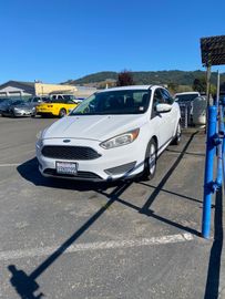WHITE, 2017 FORD FOCUS Image 