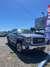 GRAY, 2015 GMC SIERRA 1500 CREW CAB Image 