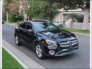 BLACK, 2018 MERCEDES-BENZ GLA Image 