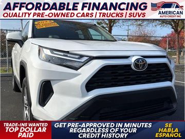 WHITE, 2024 TOYOTA RAV4 Image 