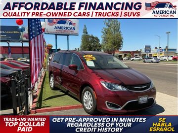 2017 CHRYSLER PACIFICA for sale in FRESNO
